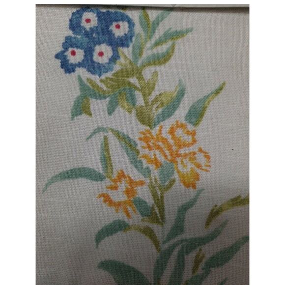 Table Runner Floral 14X72 New Yellow Tassels - Picture 5 of 7